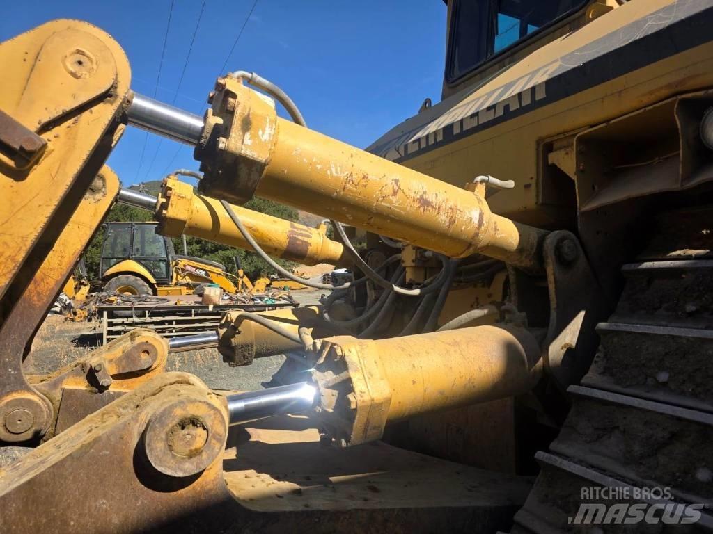 CAT D 10 N Kāpurķēžu buldozeri