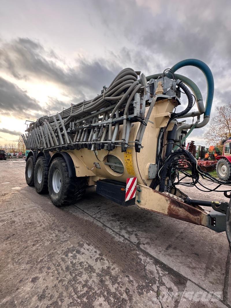 Samson PG 25 Mēslojuma izkliedētājs