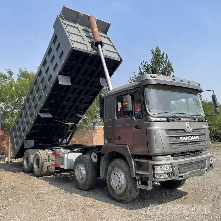 Shacman F3000 8x4 Pašizgāzējs