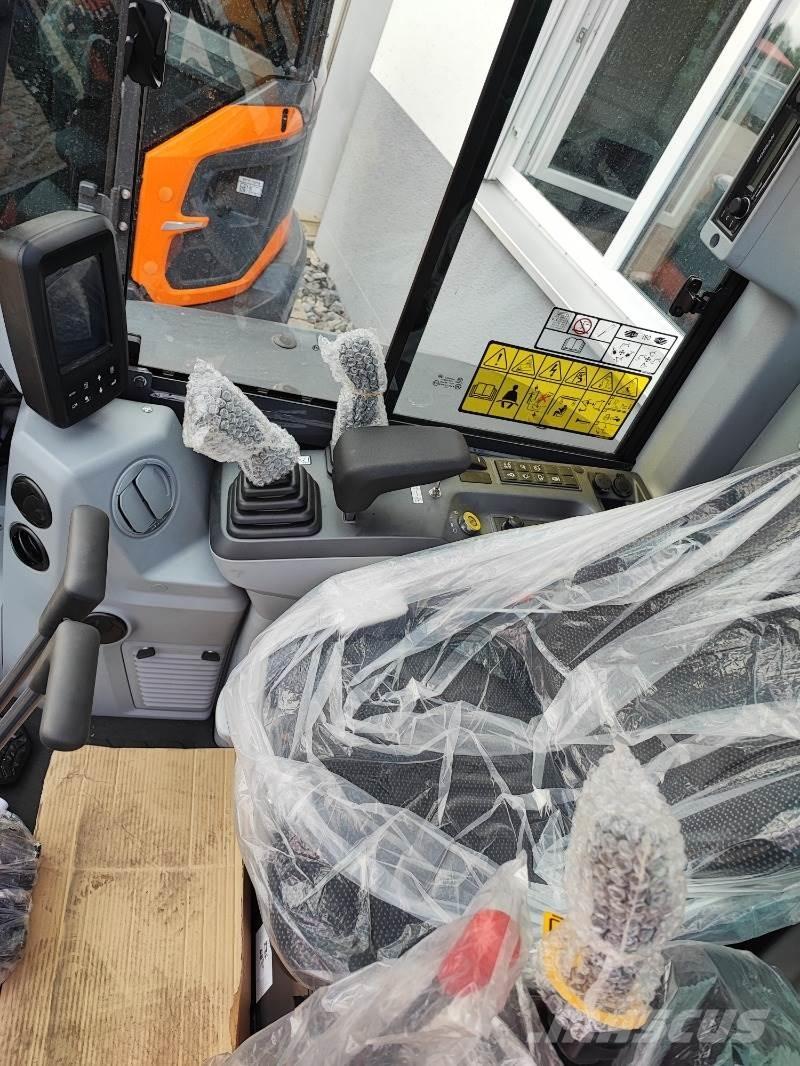 Develon DX27Z-7 Lauksaimniecība- Citi