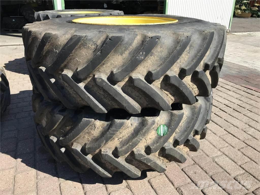 BKT 650/85R42 Riepas, riteņi un diski