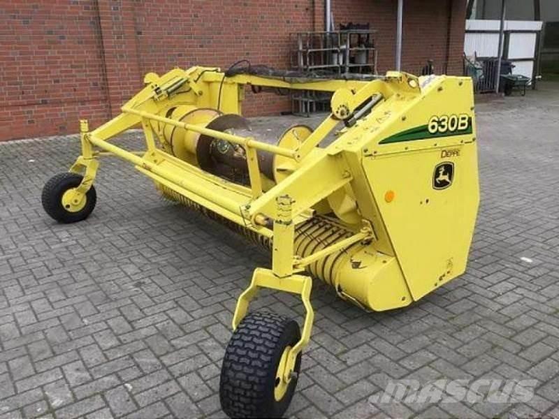 John Deere 630 B Siena un lopbarības novākšanas mašīnu piederumi