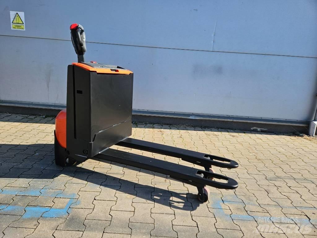 BT LWE 140 Zemie palešu pacēlāji