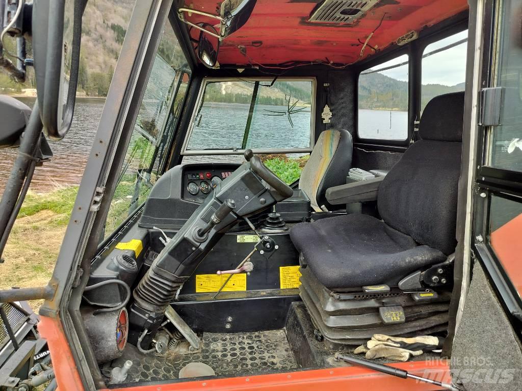  Pistonbully 150 Sniega traktori