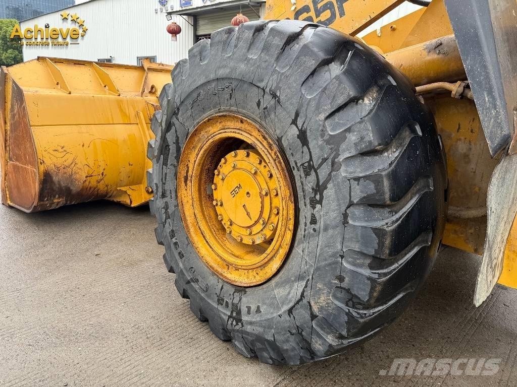 SEM 655F Iekrāvēji uz riteņiem