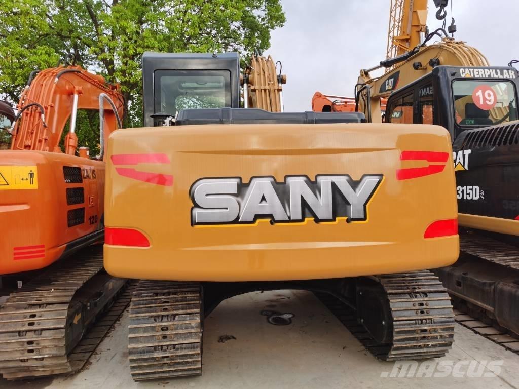 Sany SY 135 C Kāpurķēžu ekskavatori