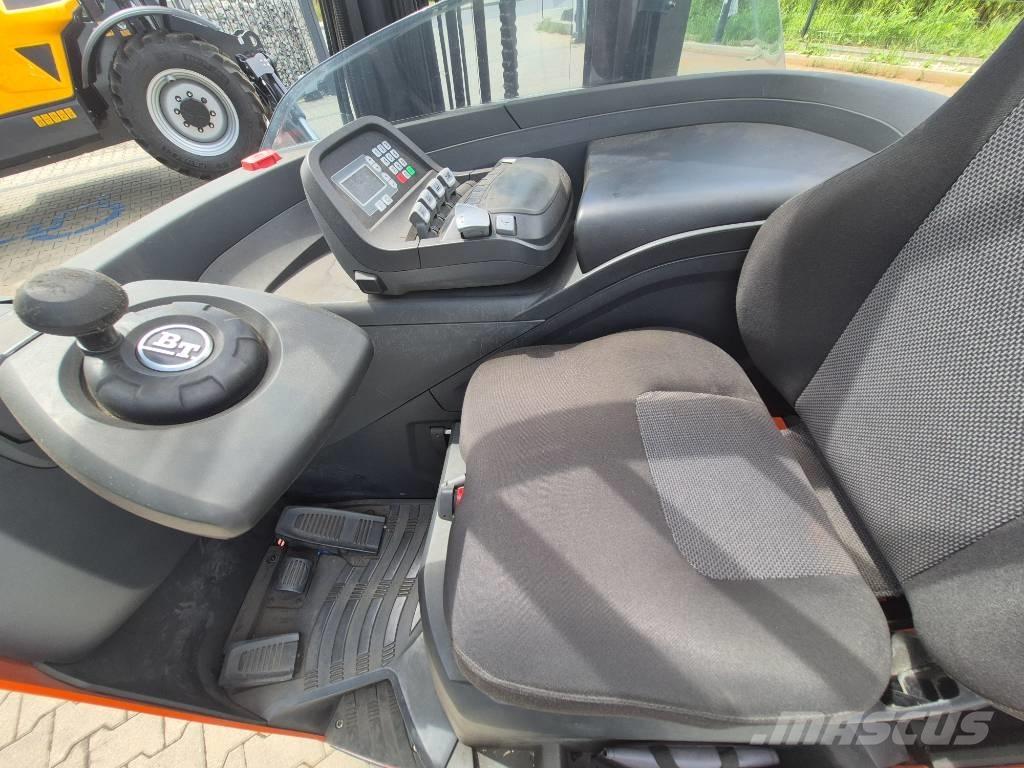 Toyota RRE 140 Lielaugstuma pārvadātājs