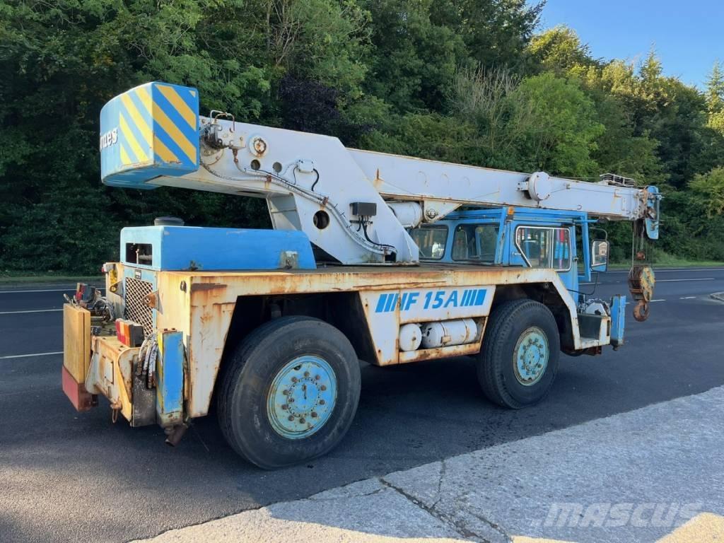 Jones IF 15AT Visurgājēji celtņi