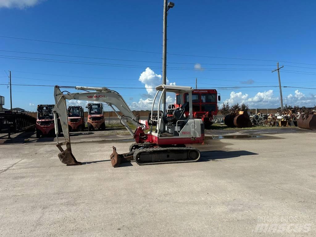 Takeuchi TB 135 Kāpurķēžu ekskavatori
