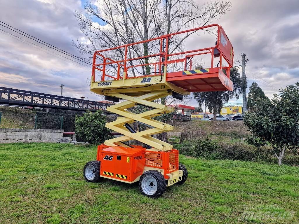 JLG 260 MRT Šķerveida pacēlāji
