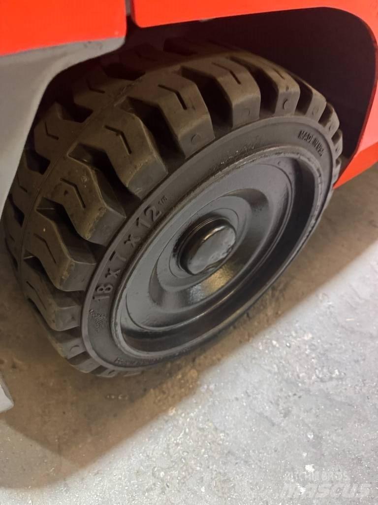 Toyota 8 FGC 35 U Autokrāvēji - citi