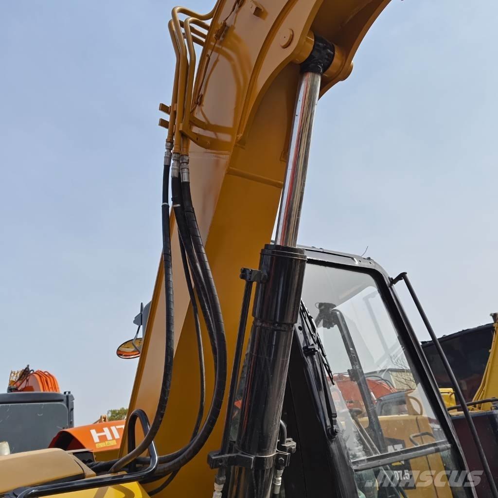 CAT 308 D Vidēja lieluma ekskavatori 7 t - 12 t