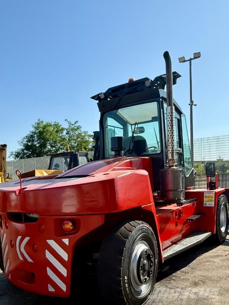 Kalmar DCE 150-12 Tehnika ar dīzeļa dzinēju
