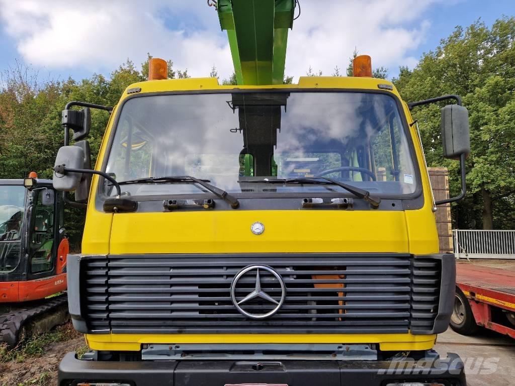 Mercedes-Benz 1824 Pacēlāji uz automašīnas bāzes
