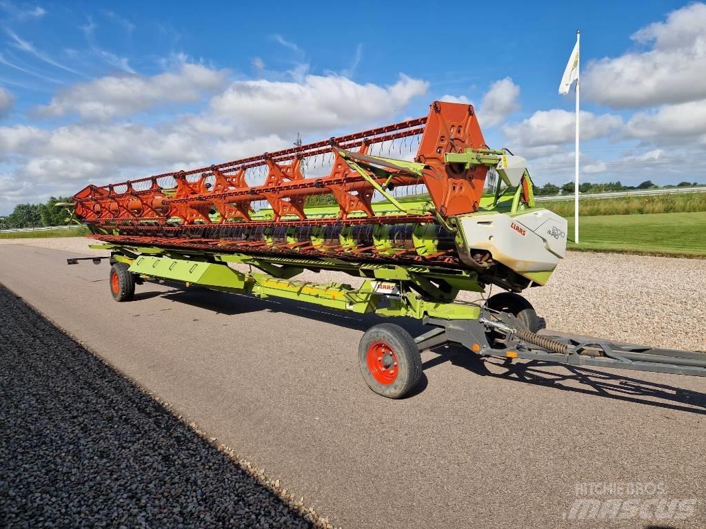 CLAAS Lexion 770 TT Ražas novākšanas kombaini