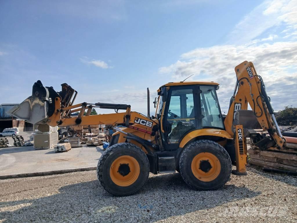 JCB 4 CX Ekskavatori-iekrāvēji