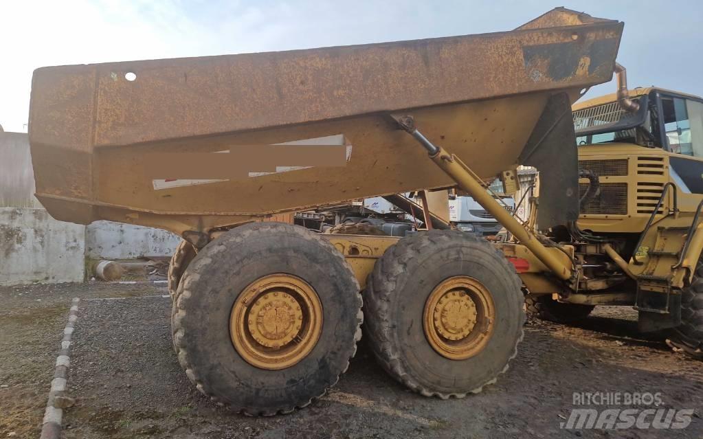 CAT 730 Artikulētie pašizgāzēji