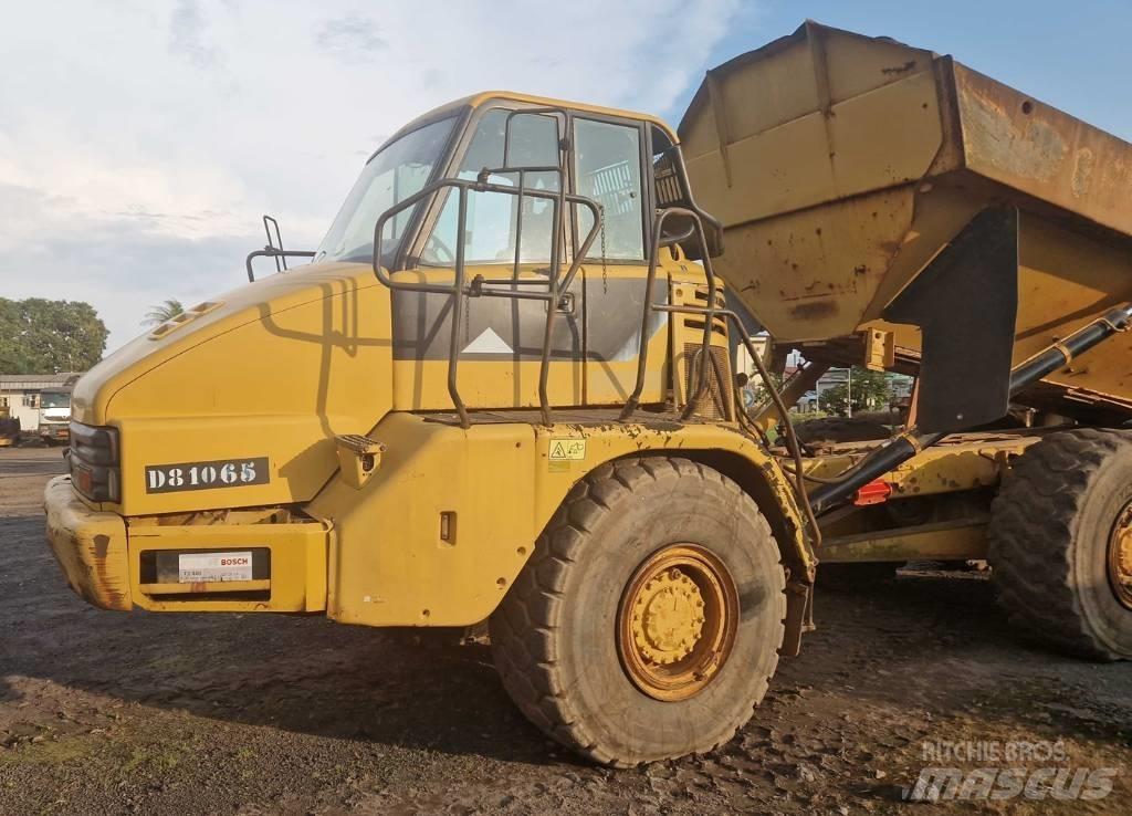 CAT 730 Artikulētie pašizgāzēji