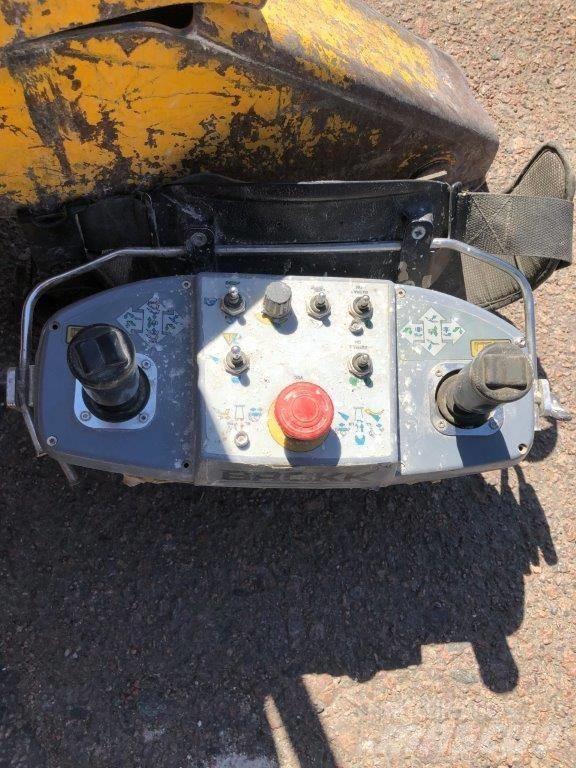 Brokk 90 Demontāžas ekskavators