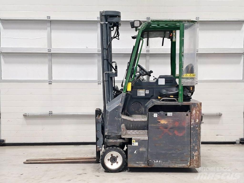 Combilift C3000CBE Pārvadātājs iekraušanai no sāniem