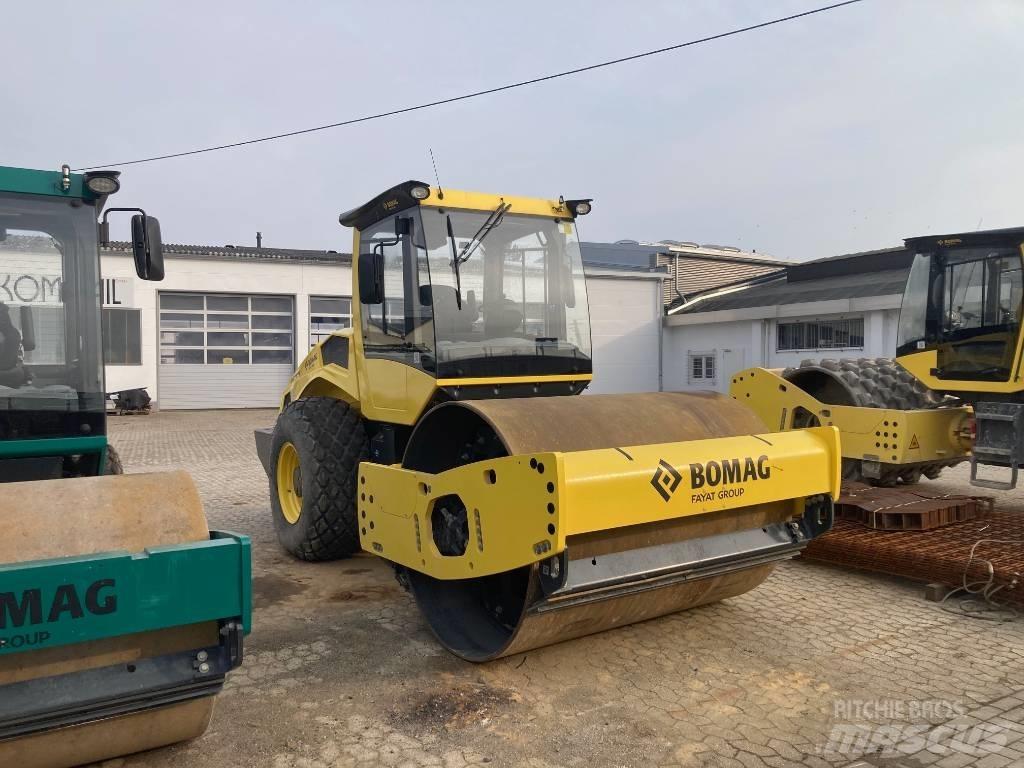 Bomag BW 211 DH-5 Vienvalča grunts veltņi
