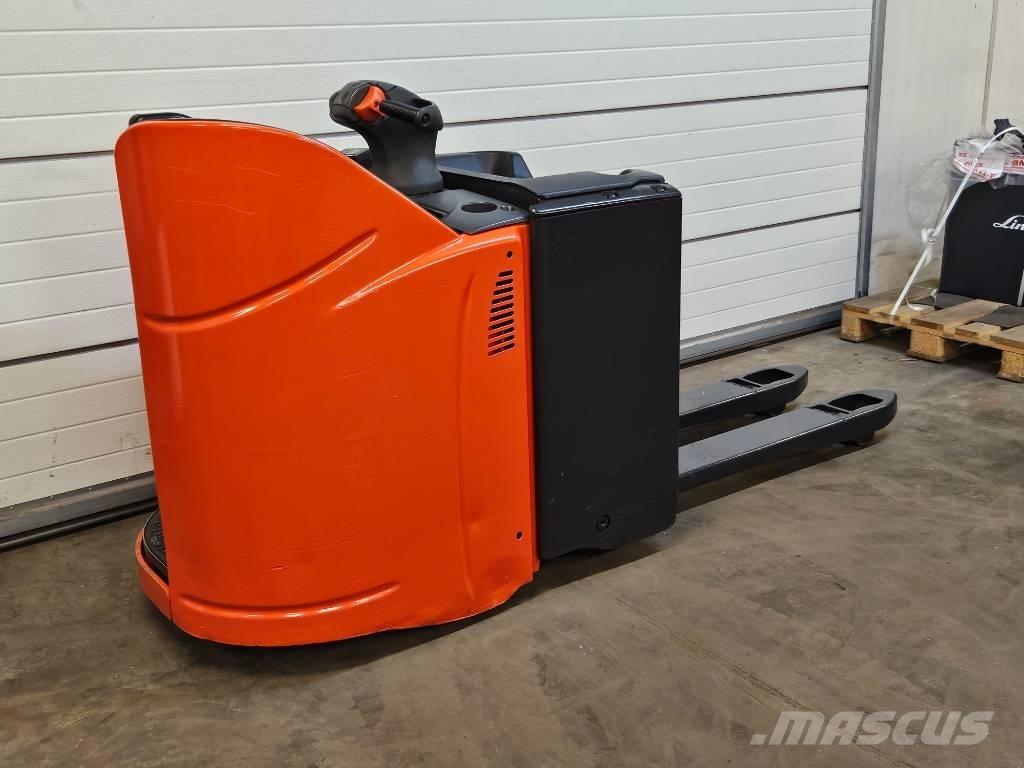 Linde T20SP Zemie palešu pacēlāji