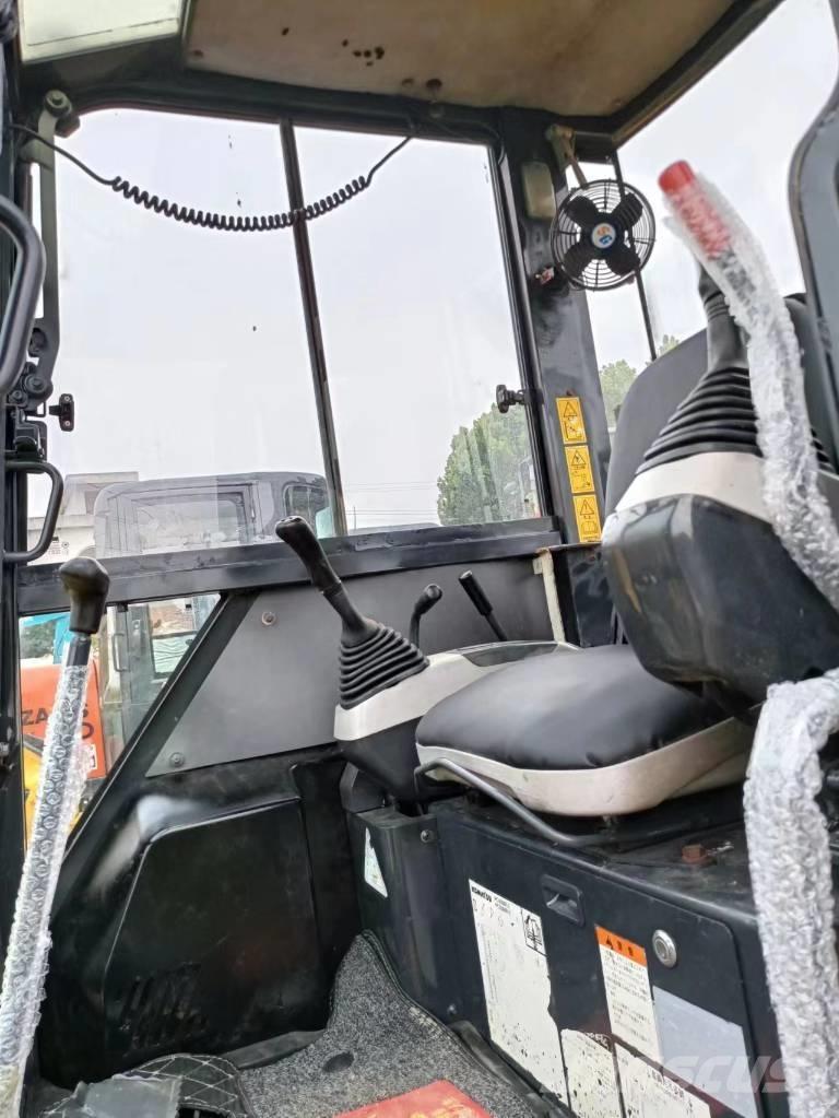 Komatsu PC 30 Mini ekskavatori < 7 t