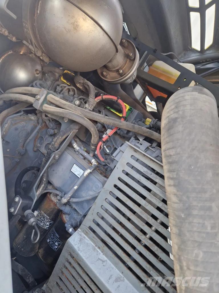 Kramer 8155 Iekrāvēji uz riteņiem