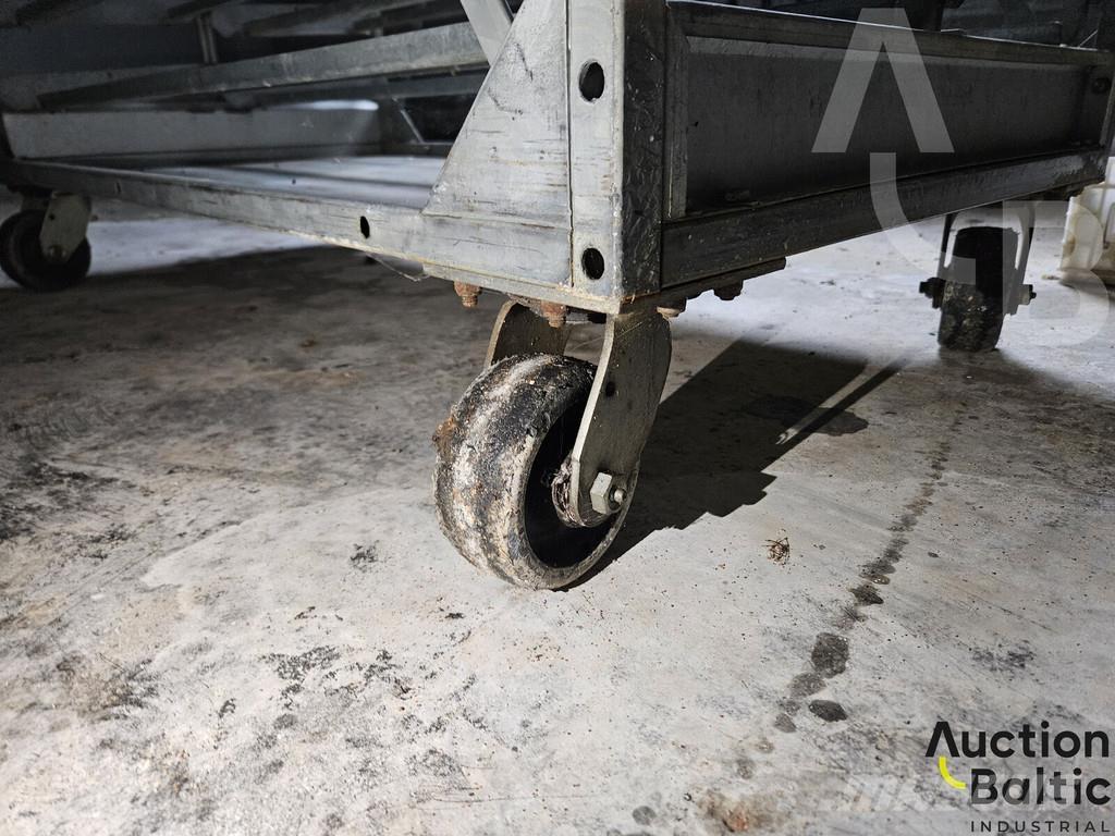 Jamesway  Cits lopkopības aprīkojums