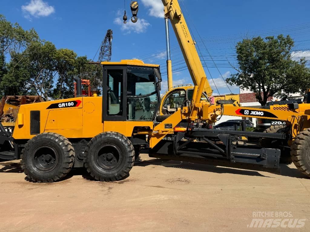 XCMG GR 180 Greideri