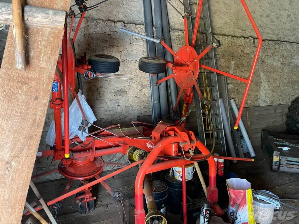 Kuhn GF 5001 MH Grābekļi un siena ārdītāji