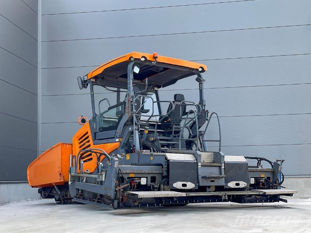 Vögele SUPER 1900-3I Asfalta klājēji