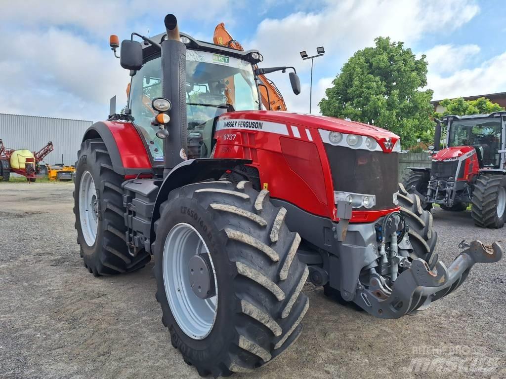 Massey Ferguson 8737 Traktori