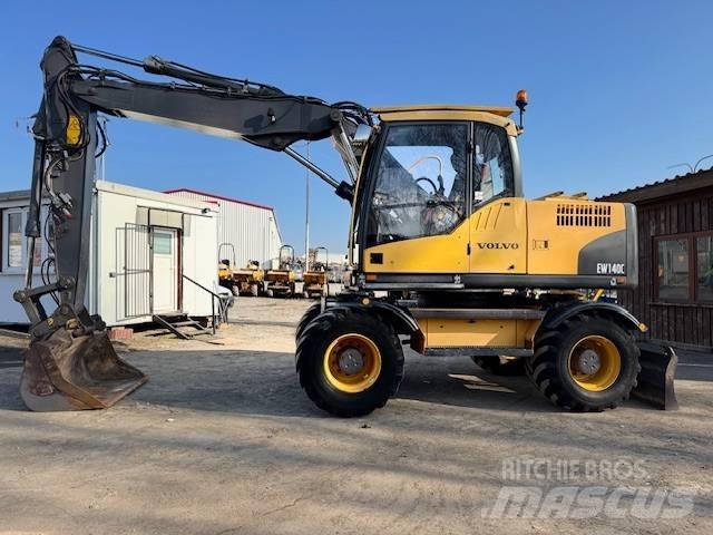 Volvo EW 140 C Ekskavatori uz riteņiem