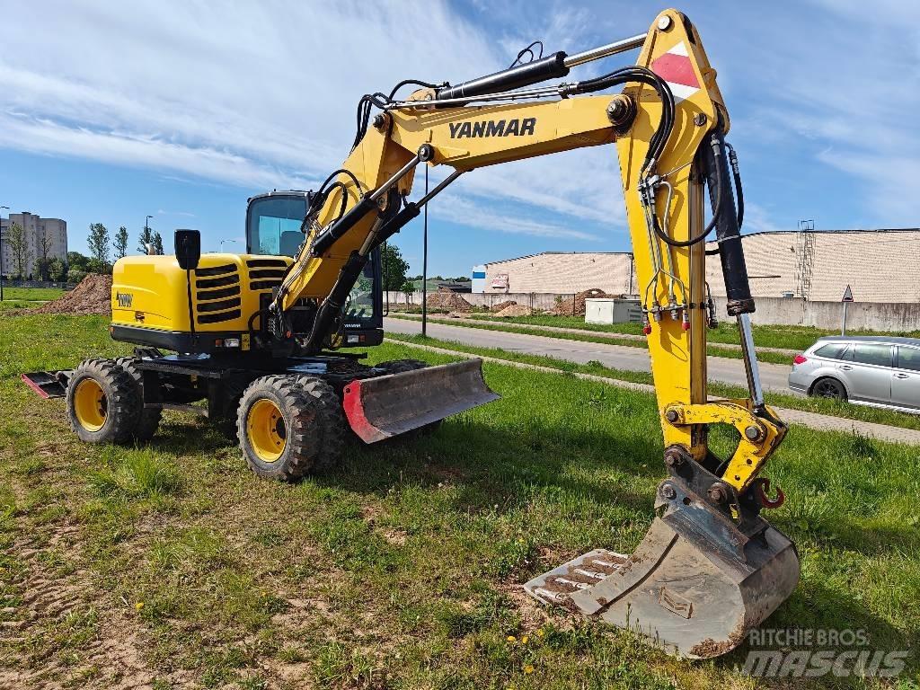 Yanmar B110W Ekskavatori uz riteņiem