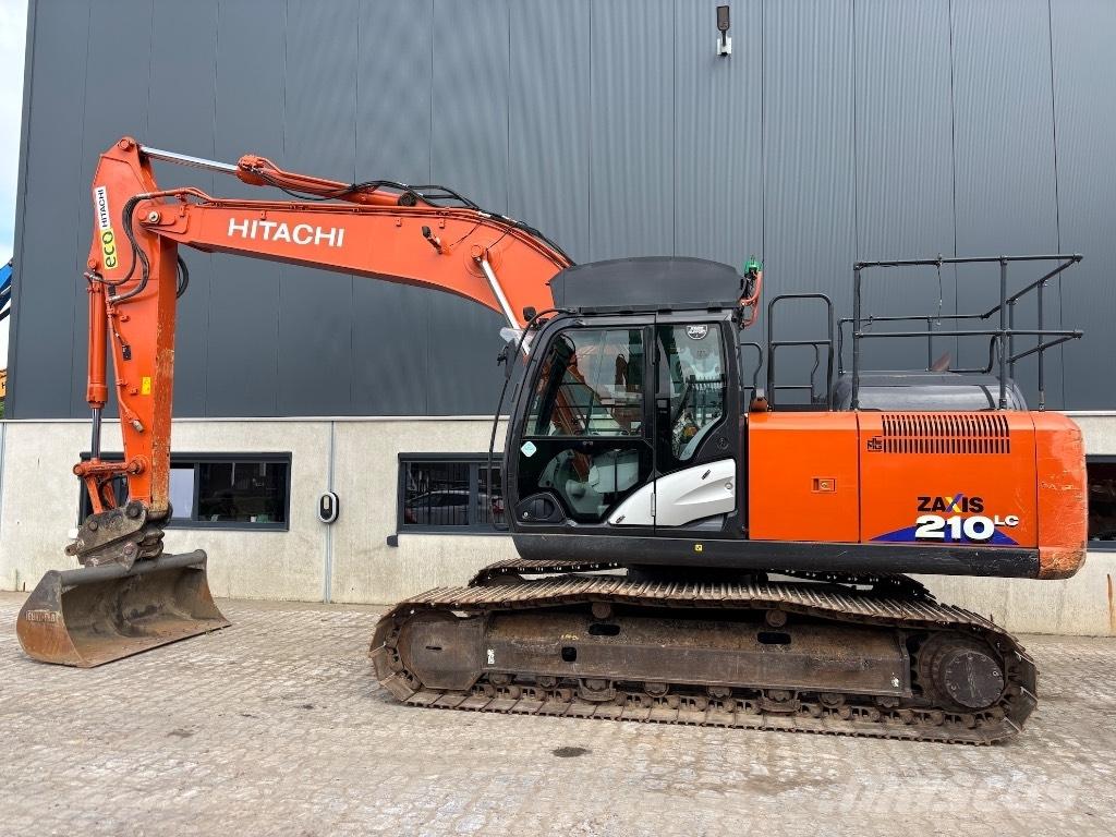 Hitachi ZX 210 LC-6 Kāpurķēžu ekskavatori