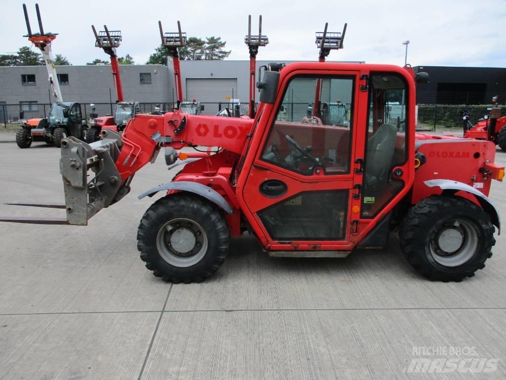 JCB 525-60 (656) Teleskopiskie manipulatori