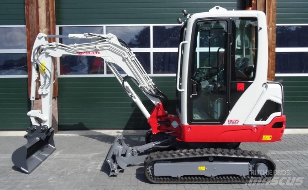 Takeuchi TB 225 Mini ekskavatori < 7 t