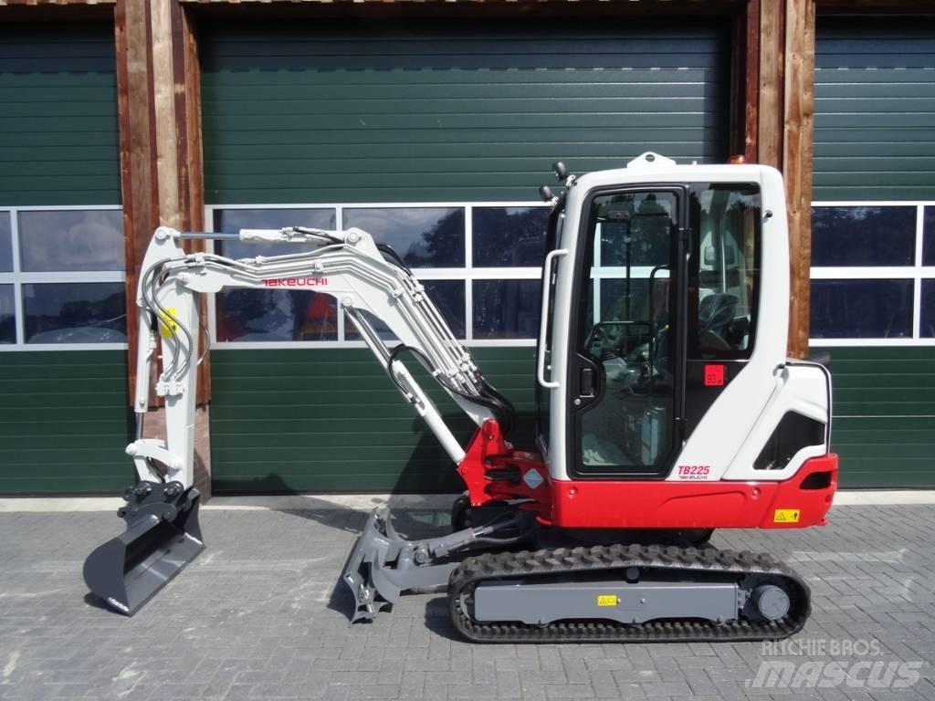 Takeuchi TB 225 Mini ekskavatori < 7 t