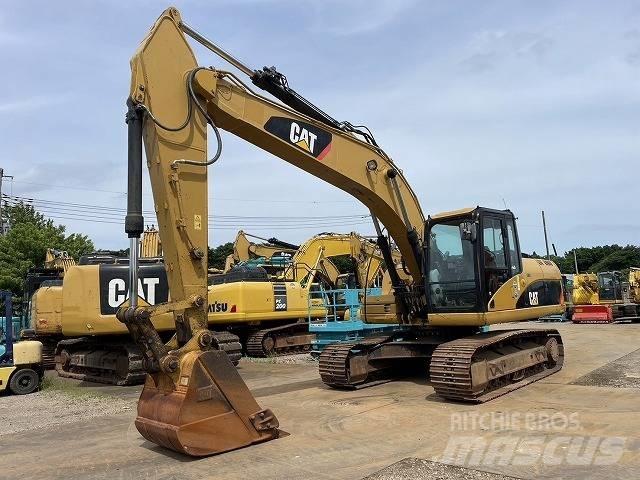 CAT 320D-E Kāpurķēžu ekskavatori