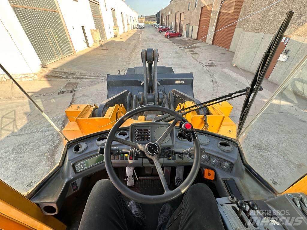 Volvo L 150 Iekrāvēji uz riteņiem