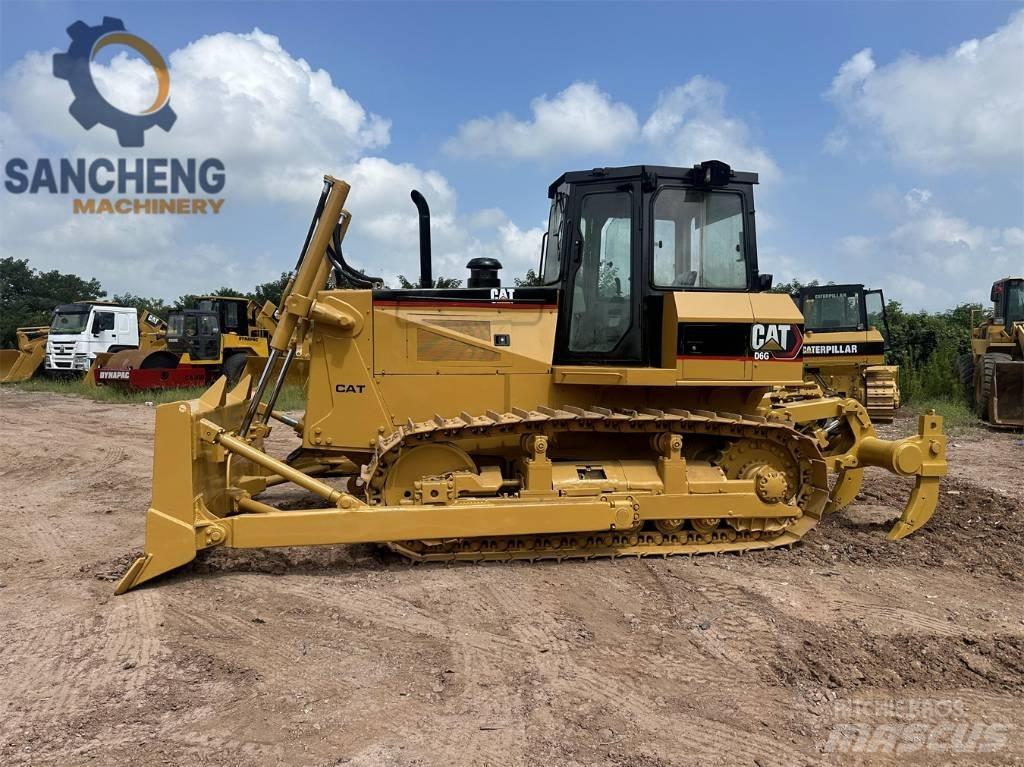 CAT D 6 G Kāpurķēžu buldozeri