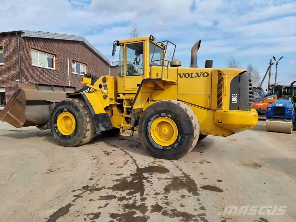 Volvo L 180 E Iekrāvēji uz riteņiem