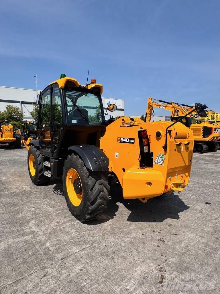JCB 540-140 Teleskopiskie manipulatori