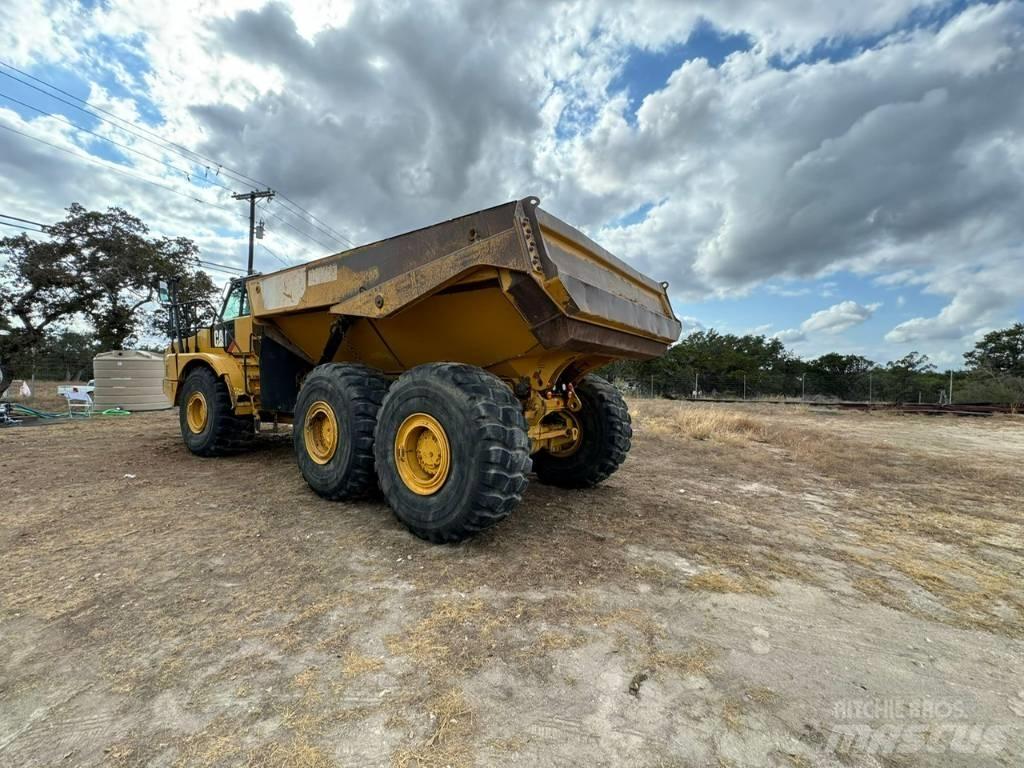 CAT 745C Artikulētie pašizgāzēji