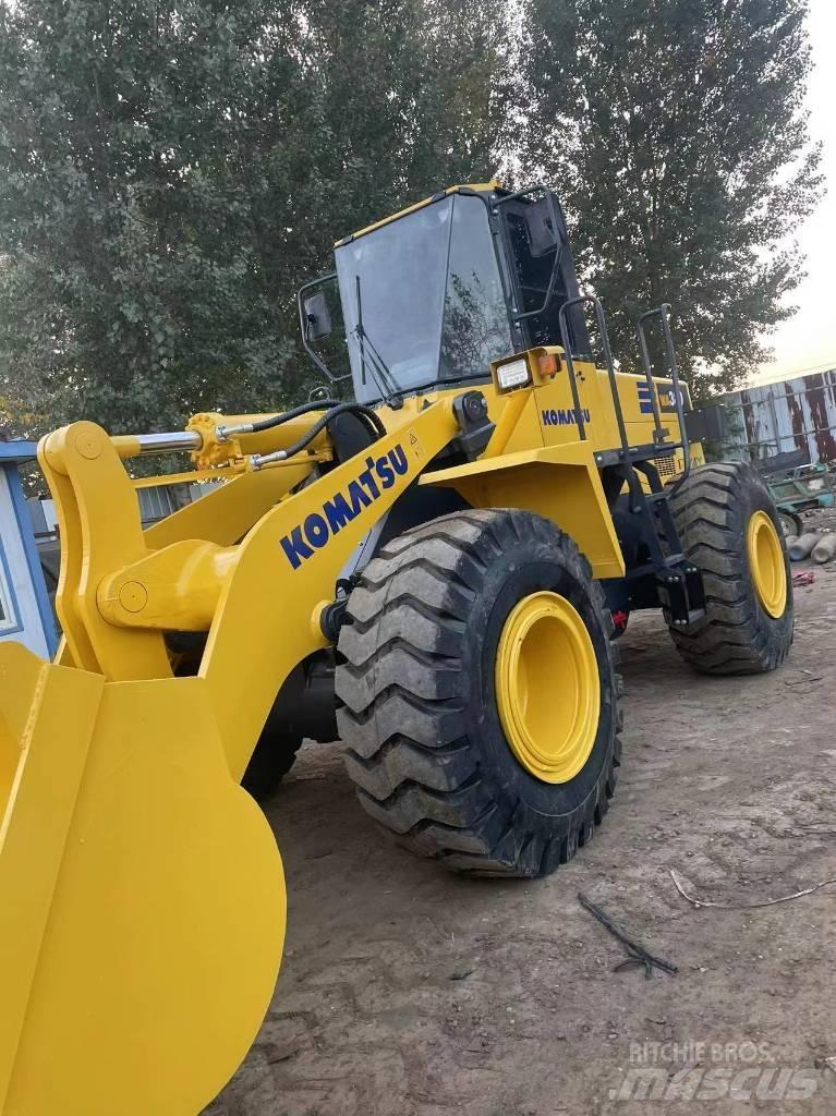 Komatsu WA 380 Iekrāvēji uz riteņiem