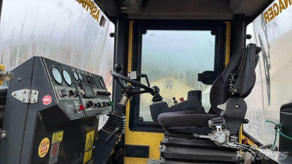 Bomag BW174 AD Divvalču grunts veltņi