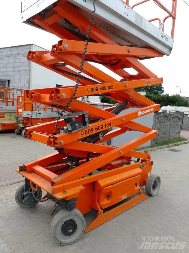 JLG 3246 ES Šķerveida pacēlāji