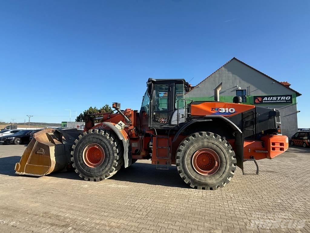 Hitachi ZW 310-6 Iekrāvēji uz riteņiem