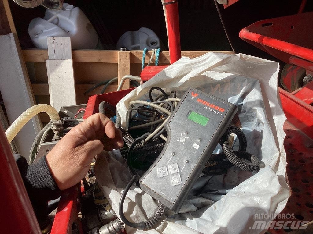 Lely RP 245 Rituļu preses